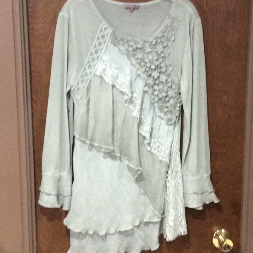2 piece lace outfit